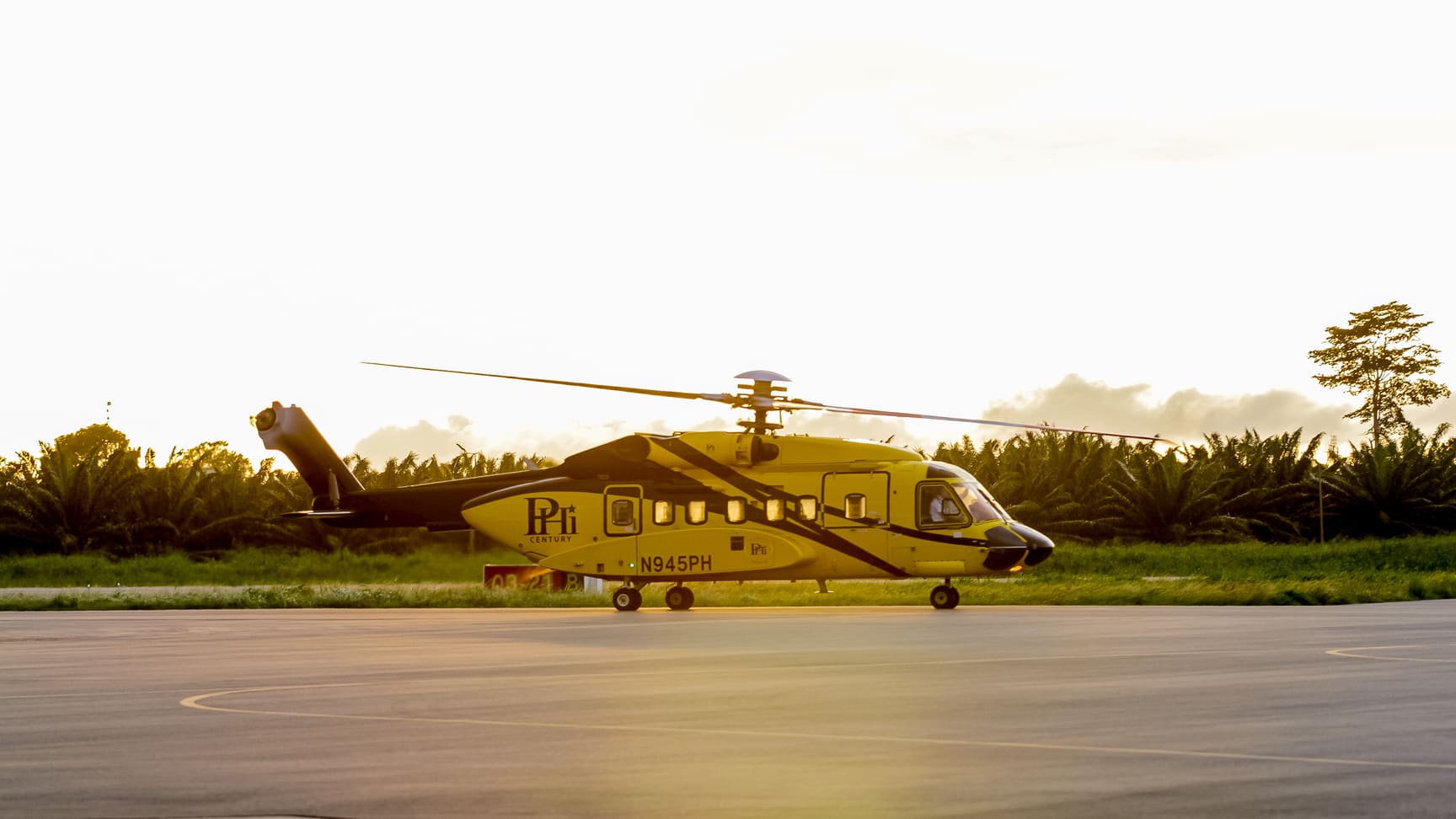 PHIC Sikorsky S-92A Aircraft Taxing